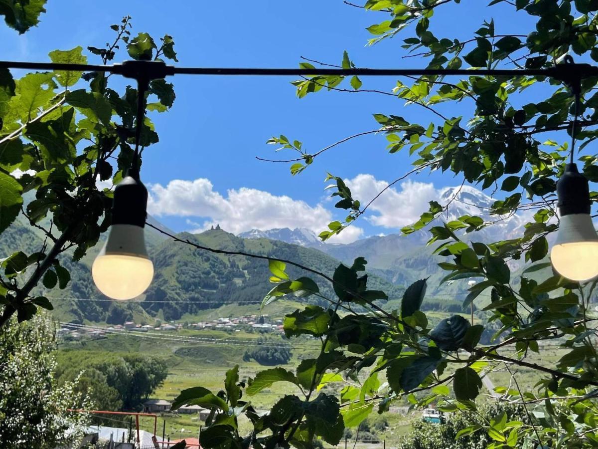 Hotel Axien Kazbegi Exteriér fotografie