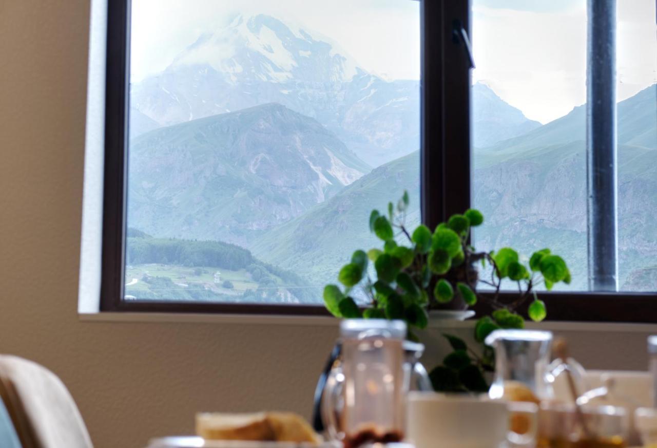 Hotel Axien Kazbegi Exteriér fotografie