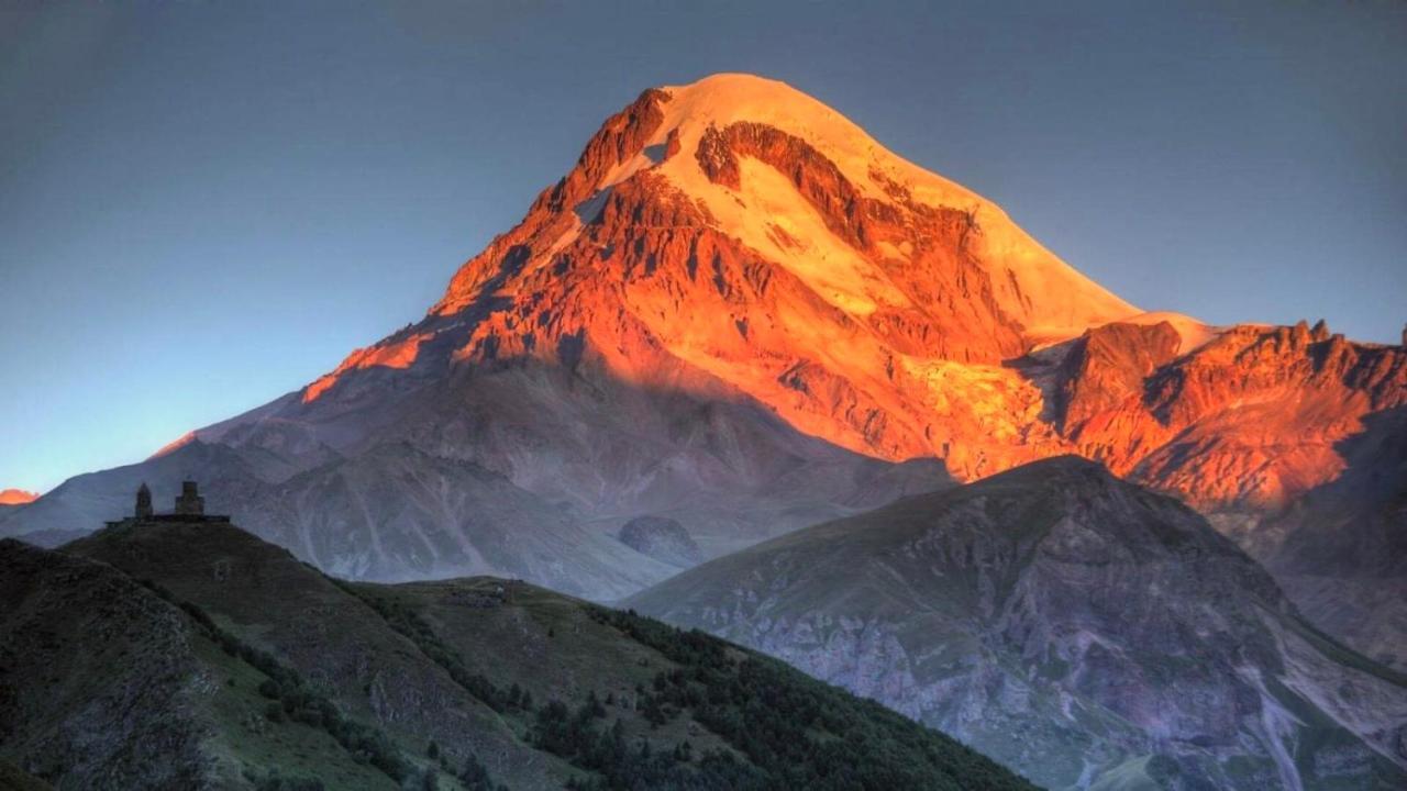 Hotel Axien Kazbegi Exteriér fotografie