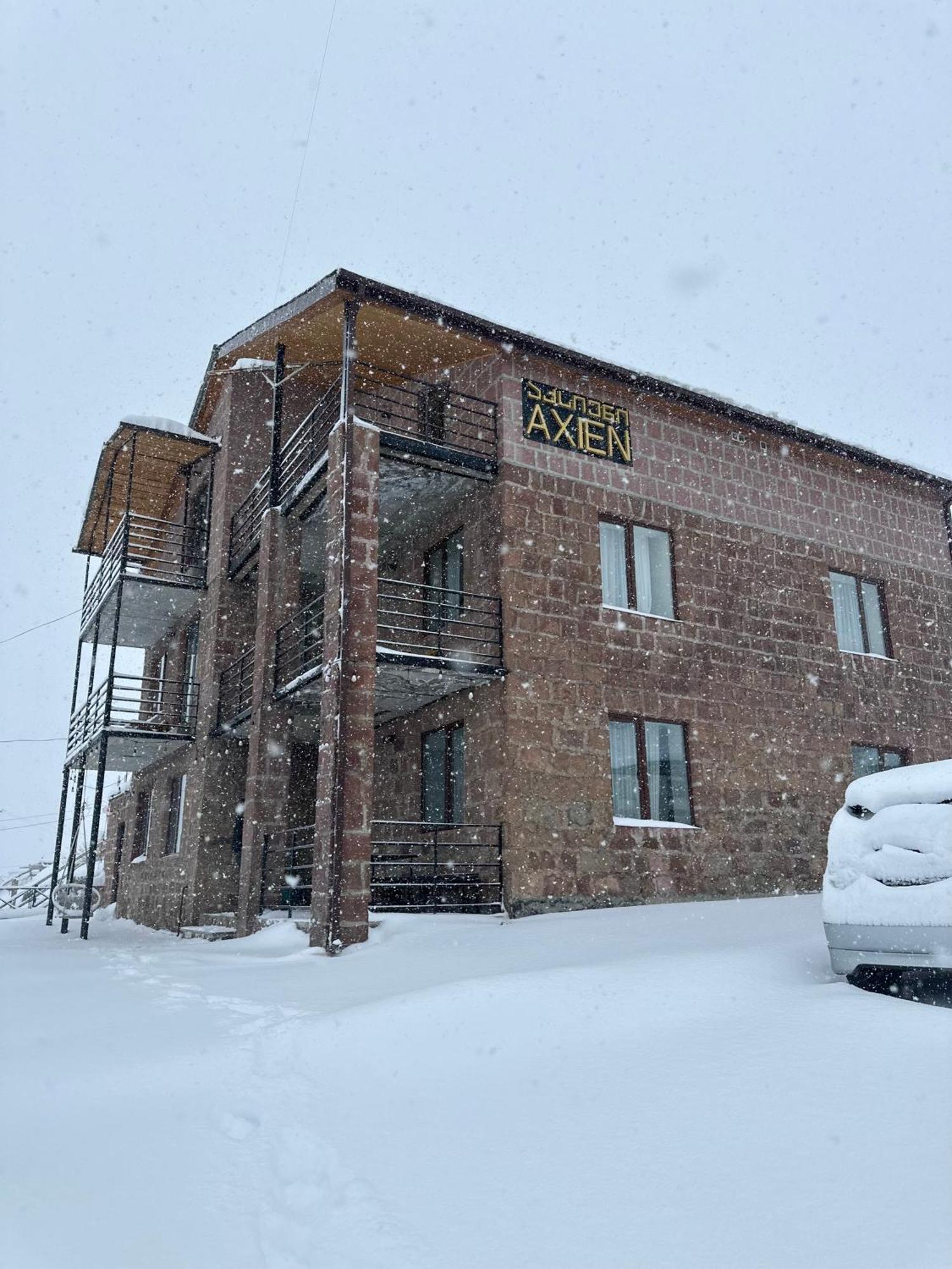 Hotel Axien Kazbegi Exteriér fotografie