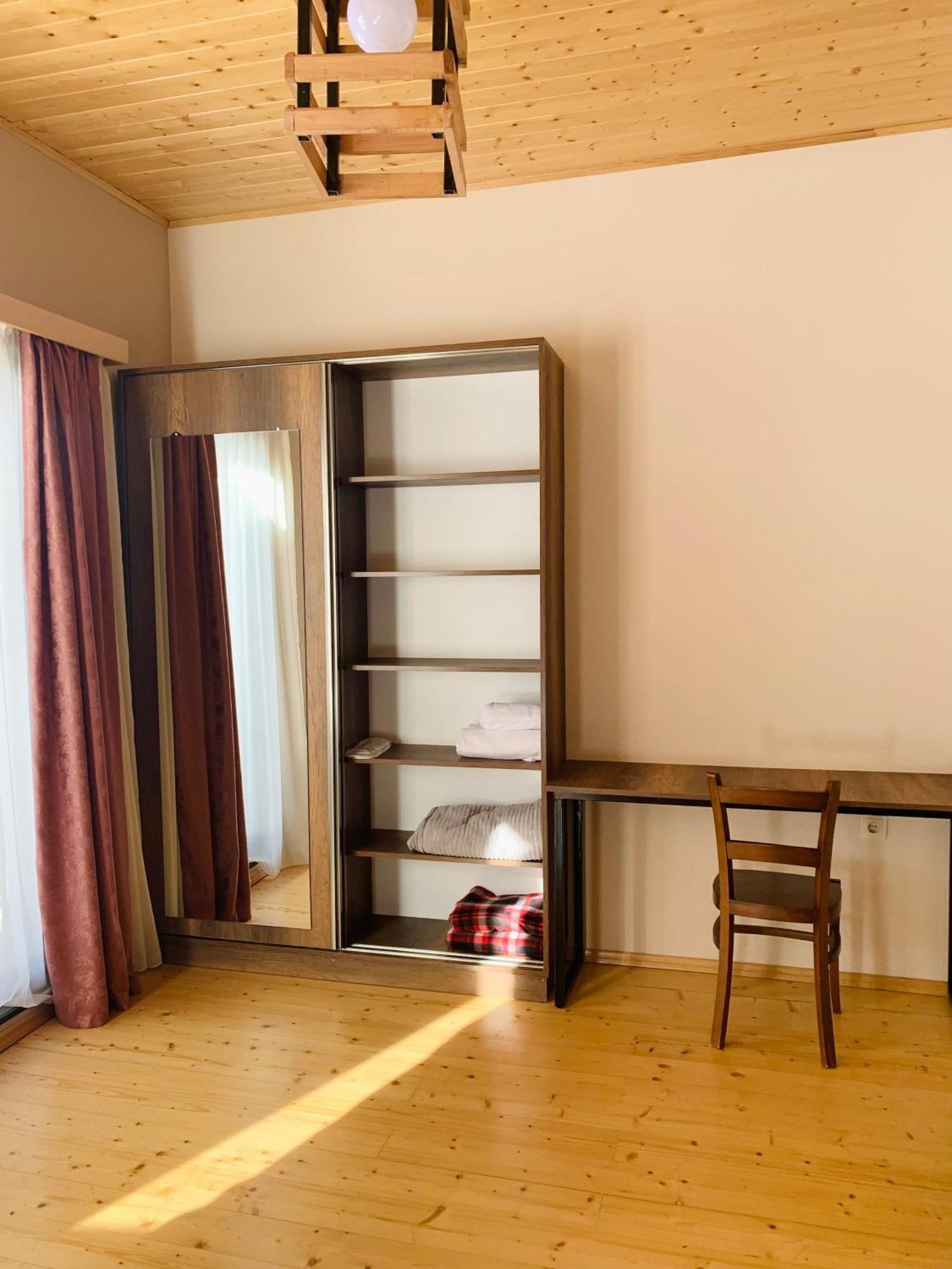 Hotel Axien Kazbegi Exteriér fotografie